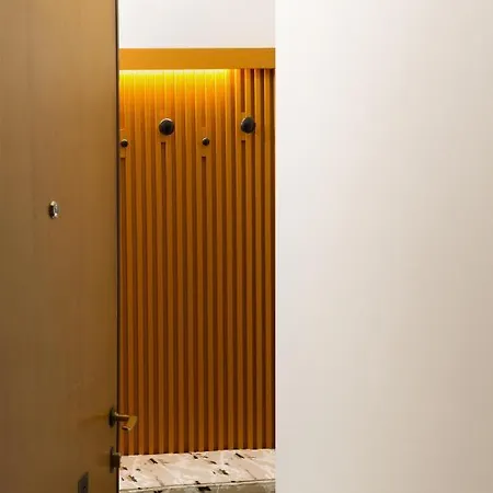 Apartment Joivy Smart 1-bed With Modern Amenities Milan